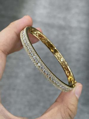 China Full Pave White Lab Grown Diamond 18k Yellow Gold Bangle Bracelet for sale