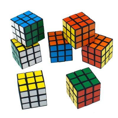 China Hot Selling Eco-friendly Material 3x3x3 Puzzle Plastic Magnetic Interlocking Cubes For Kids for sale