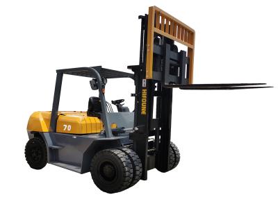 Chine Quality lifting forklift truck 7 ton diesel counterbalance lifting truck powerful forklift à vendre