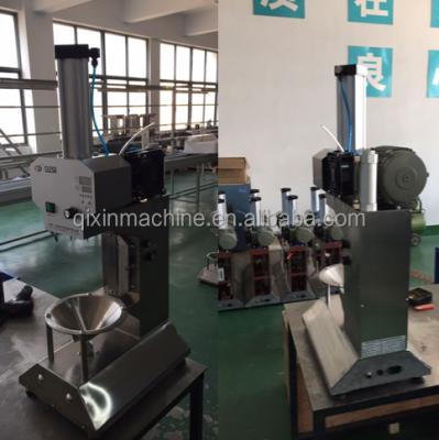 China Hotels young coconut peeling machine green coconut peeling machine/tender coconut peeling machine for sale