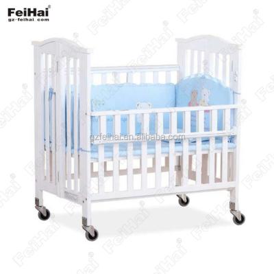 China Hot sale model baby crib foldable foldable bed for home and hotel use for sale