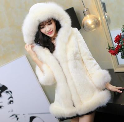 China Anti-shrink Eco-friendly Fur Coat With Hood For Wholesaler for sale