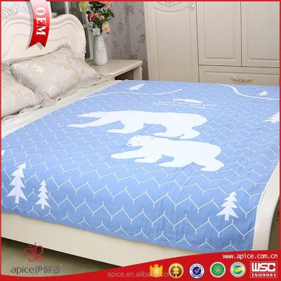 China Disposable Polar Bear Design 3 Layer Gauze Bedspread Cover Sheet for sale