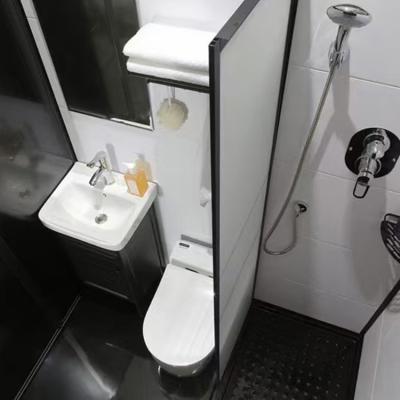 Chine Salle de bains intégrée avec système de double évacuation de l' eau préfabriquée et douche à vendre