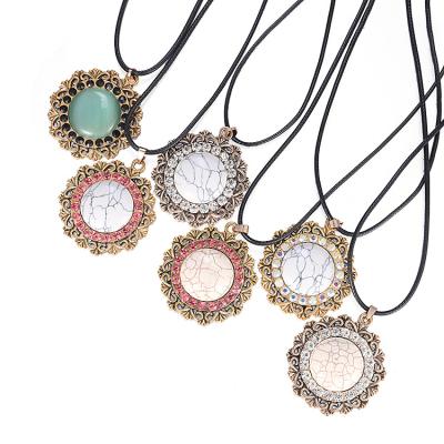 China High Quality Alloy Diamond Inlaid Natural Stone Jewelry Necklace for sale