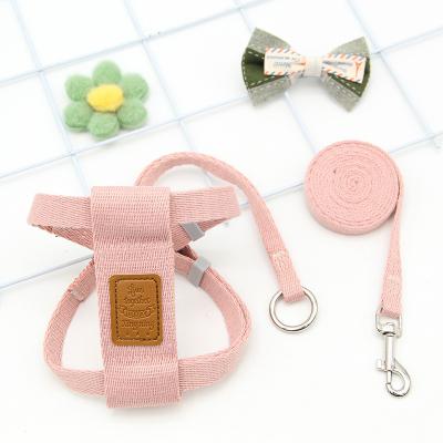 China Customized Pet Supplies Leash Fashion Adjustable Pet Seat Belt Dog Collar Chest Strap Traction Rope for sale