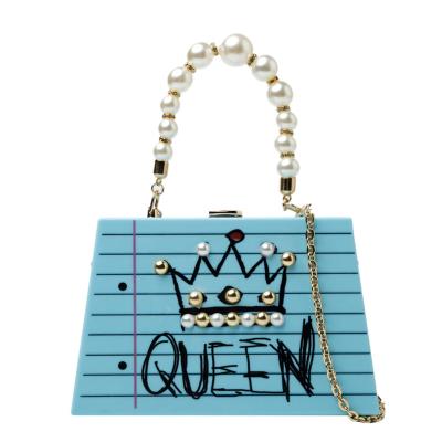 China High Quality Fahsion Women's Graffiti Wallet Luxury Pearl Crown Purse Fashion Wallet Large for sale