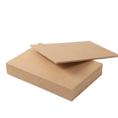 China Factory Low Price 1200mm*2400mm Moisture Proof Poplar Core Pine Board 14/16/18 Mm Melamine MDF Board For Building for sale