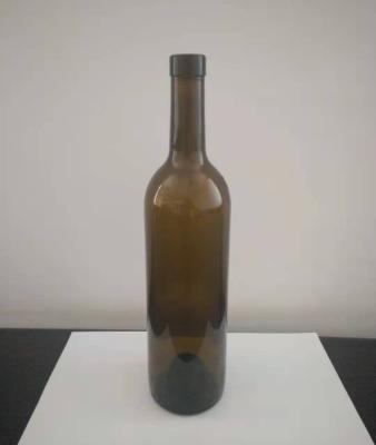 China 750ml Beverage Glass Bottle For Wine For Burgundy Wine Bottle With Cork for sale