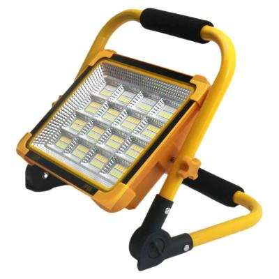 China Garden camping emergency support waterproof outdoor camping garden lightingtsolar flood light for sale