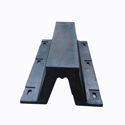 Chine Marine Curved Bridge Fender Arch pour la compression et la longévité élevées à vendre