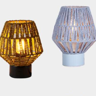 China Modern New-design Natural Rattan Table Lamp For Decoration for sale