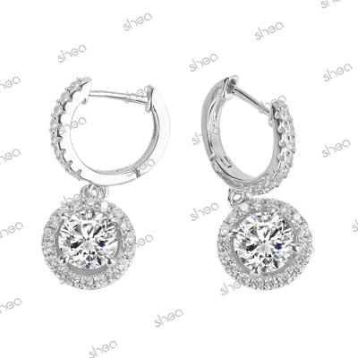 China CLASSIC New Arrival Competitive Price 925 Silver 1ct Round Brilliant Cut Moissanite Halo Valentine's Day Jewelry Earring Women for sale