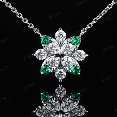 China CLASSIC Factory Outlet Wholesale Price Gold Plated 2CT Round Brilliant Cut Gemstone Flower Ice Out Necklace Pendant Fine Jewelry Women for sale