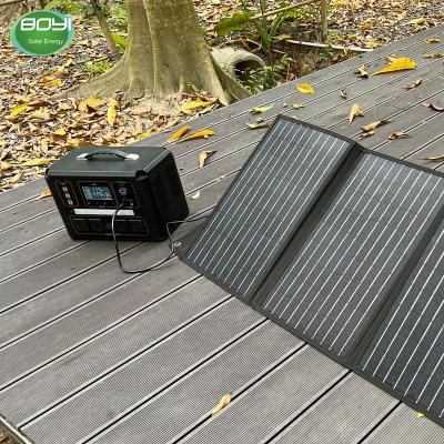 China Type C High Capacity Universal Solar Portable Power Station For Phone Laptop for sale