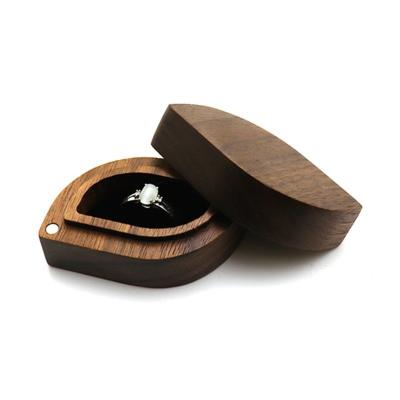 China Stylish Black Walnut Love-Shaped Ring Box Ideal for Jewelry Packaging Display and More for sale