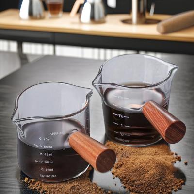 China Durchsichtige Glasbecher mit Holzgriff Doppelmund Kaffee/Milchbecher 75ml/150ml zu verkaufen