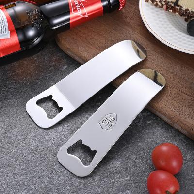 China 13 * 3.5cm llavero de sacacorchos personalizable perfecto para abrir botellas y botellas de vino en venta