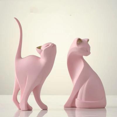 China Contemporary Living Spaces Resin Cat Sculpture with Rope Accent and Minimalist Design for sale