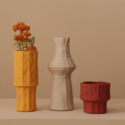 China Modern Irregular Ceramic Flower Vase for Bathroom Tabletop Display Wedding Home Decor for sale