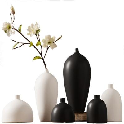 China Modern Ceramic Vase Pot for Post-modern Style Living Room and Home Goods Display for sale