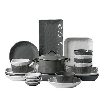 China End-Keramik-Dinnerware-Set mit Goldumrand Luxus-Tischwäsche-Set Einweg-Haus zu verkaufen