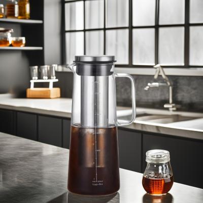 Cina 1L/1.4L Bottiglia d'acqua in vetro ad alto borosilicato per la preparazione del caffè e della birra fredda in vendita