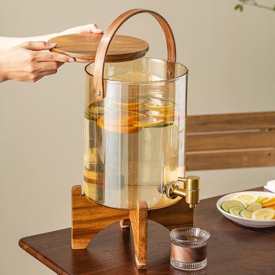 Chine Dispenser en verre de luxe à robinet en bois idéal pour les soirées de thé et de café au jus de citron à vendre