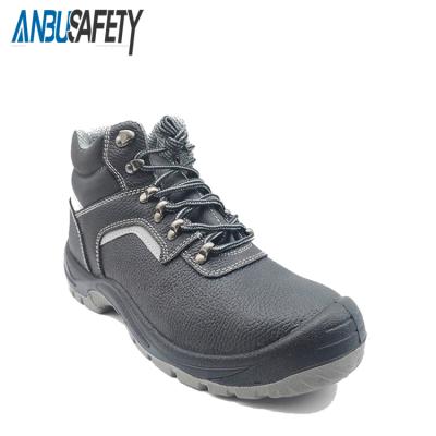 China Steel Toe Men's Medium Cut Boots Work Safety Shoes for sale