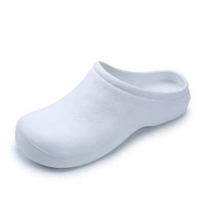 China Clogs And Recyclable Protective Light And EVA Non-Slip Work Safety Protective Nursing Shoes for sale