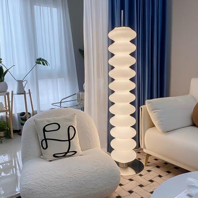 China Modern creative position designer famous floor lamps Nordic modern room model for living room for sale