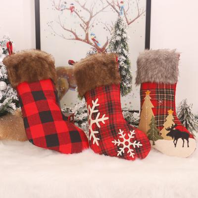 China New Christmas Home Decor Christamas Plaid Snowflake Decorations Red Black Christmas Socks Pendant Brown Decorative Fur Edge Socks for sale