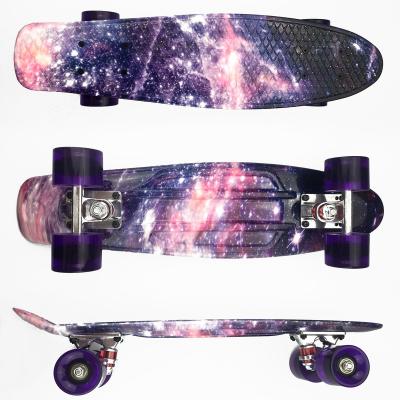 China Kid Children Teenagers Pupils Cool Skate Board With LED Flash Wheel for sale