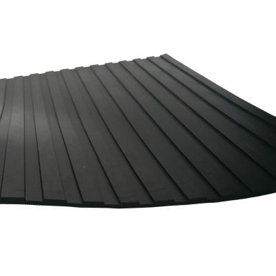 China Recycled Rubber Mats Wide And Fine Ribbed Non-Slip Rubber Sheet Roll For Commercial Use for sale