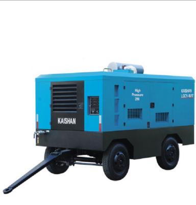 中国 LGCY serises diesel power 14bar portable rotary screw compressor for drilling 販売のため