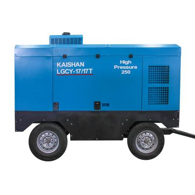 China 2021 new kaishan high pressure portable diesel mining screw air compressor LGCY-17/17T en venta