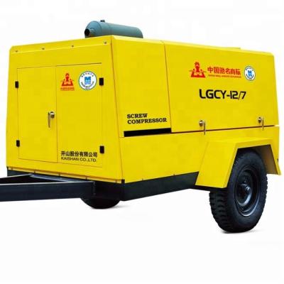 China LGCY-12/10 diesel engine screw air compressor portable with wheels for sale