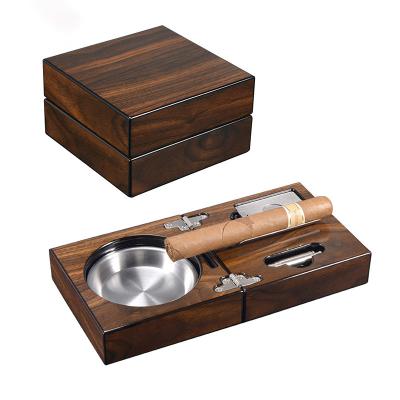 China Direct Selling Durable Factory Custom Wooden Travel Cigar Closed Foldable Ashtray With Cigar Cutter for sale