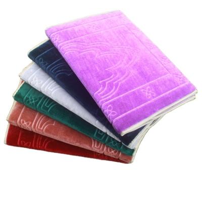 China Washable Used During Ramadan Foldable Prayer Mat With Backrest for sale