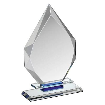 China Europe Personalized Jade Clear Crystal Glass Trophy Award Faceted Ice Crest For Engrave for sale