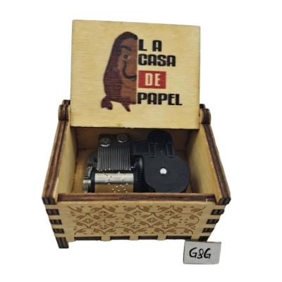 China Wholesale Running Musical Bella Ciao Wind Up Music Box Wooden Gift Caja for sale