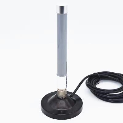 China Factory supply 6dbi 915mhz outdoor waterproof fiberglass satellite antenna 915mhz omnidirectional antenna for sale