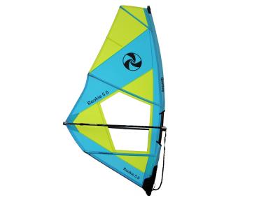 China Hartnäckigkeits-Polyester Terylen-Wind-Brandungs-Segel leichten Windsurfensegel Anfängers hohes, Schulsegel zu verkaufen