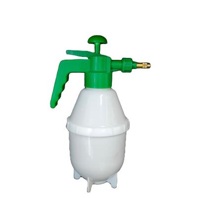 China China Top Quality Portable Plastic Hand Made Plastic 0.8 Liter Sprayer for sale