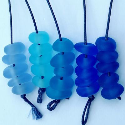 China CLASSIC 25 Pcs 3 mm Holes Big Blue Center Drilled Bulk Glass Beach Sea Frosted Sea Jewelry Spell Making, Earrings Bracelet Workstation Peaks for sale