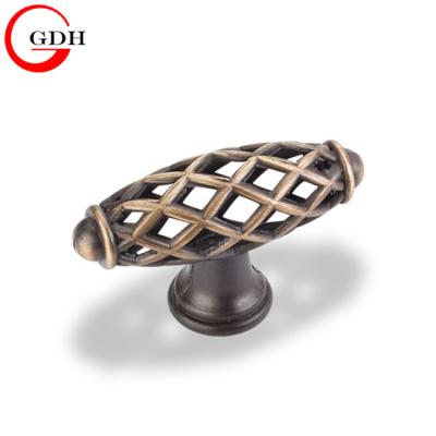 China Modern Furniture Hardware Machine Iron Sideboard Pull Door Birdcage Knob Handle for sale