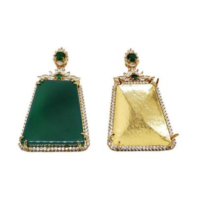 China TRENDY green luxury fashion green chalcedony agate pendant inlaid lucky jade square pendant for men and women for sale