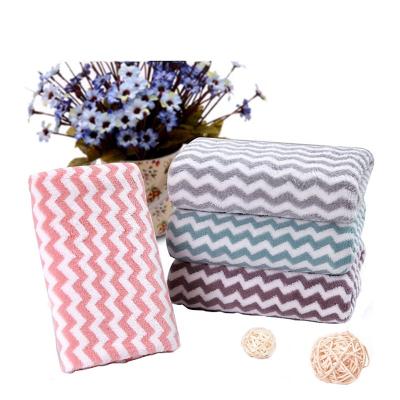 China Hypoallergenic Quick Dry fiber Colourful Stripes Coral Fleece/Velvet Cationic Bath Towel for sale