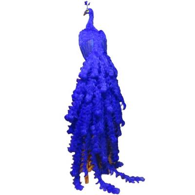 China Fashional factory direct customization many colors artificial peacock with feathers for store decoration show for sale