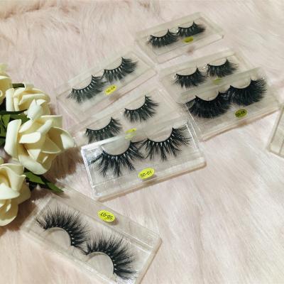 China Long Natural 2020 New Design Wholesale Own Private Label 5D Mink Eyelashes With Custom Branded Packaging for sale